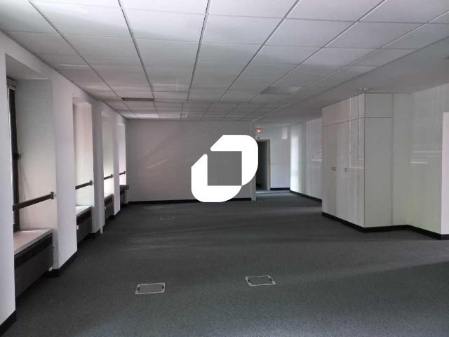 Bureau vente à Lille