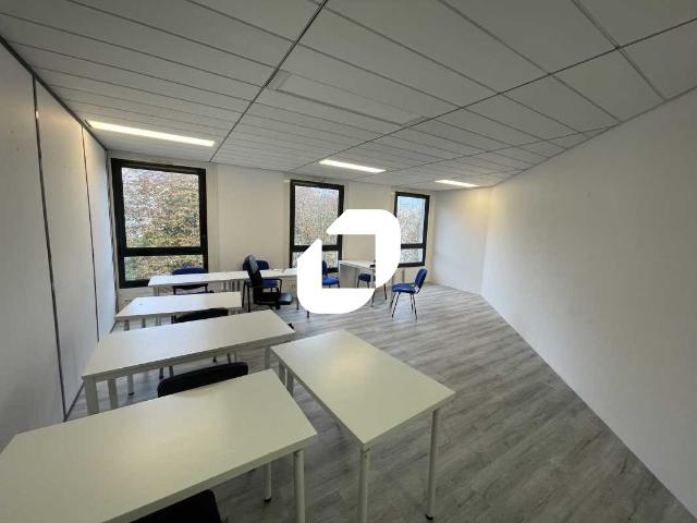 Bureau vente à Le Mandinet, Lognes