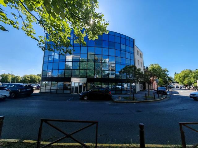 Bureau vente à Torcy, Lognes
