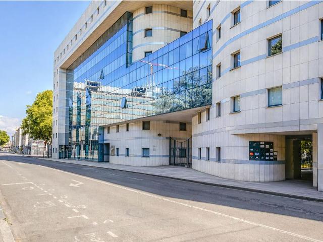 Bureau vente à Lyon, Métropole de Lyon