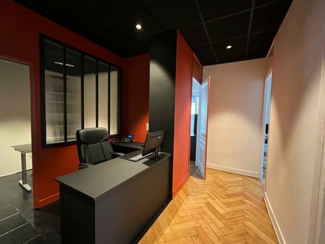 Bureau vente à Lyon, Métropole de Lyon