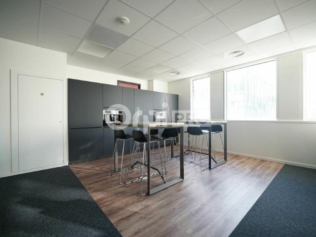 Bureau vente à Lyon, Métropole de Lyon