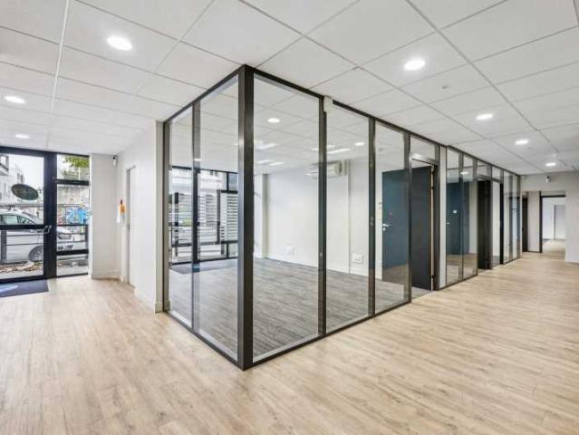 Bureau vente à Lyon, Métropole de Lyon
