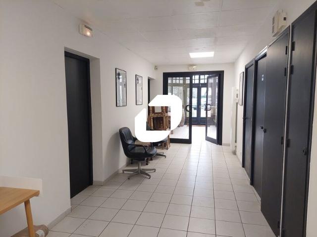 Bureau vente à Rambouillet, Magny-les-hameaux