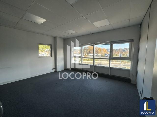 Bureau vente à Grasse, La Roquette-sur-siagne