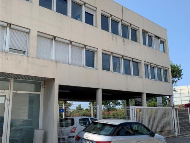 Bureau vente à Marseille