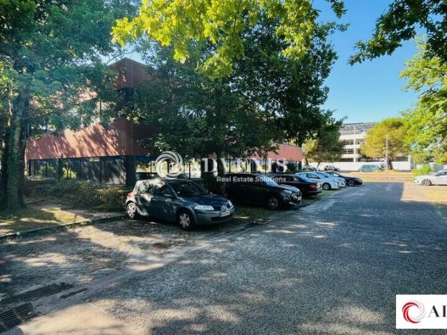 Bureau vente à Bordeaux, Mérignac