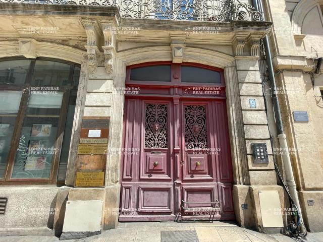 Bureau vente à Montpellier, Port Marianne
