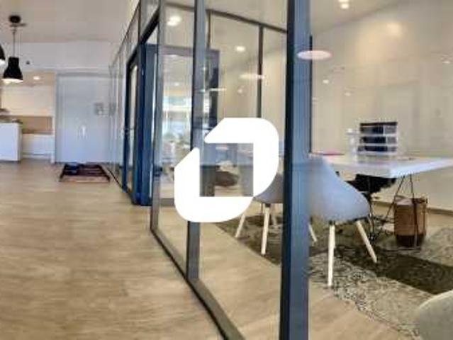 Bureau vente à Montpellier, Port Marianne