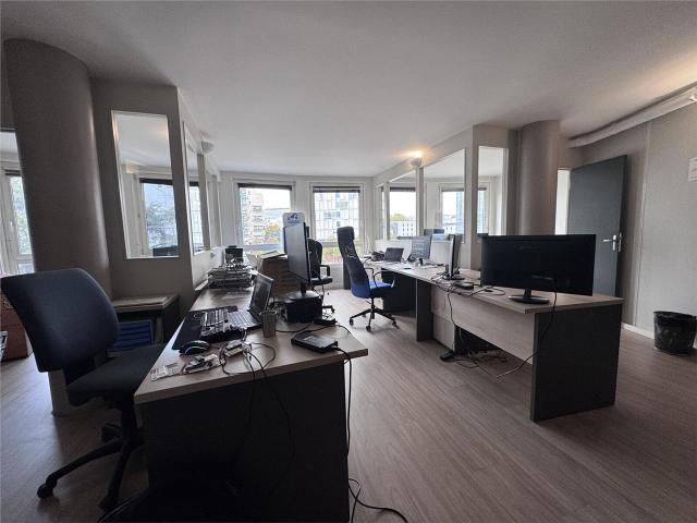Bureau vente à Bobigny, Vaux-montreuil
