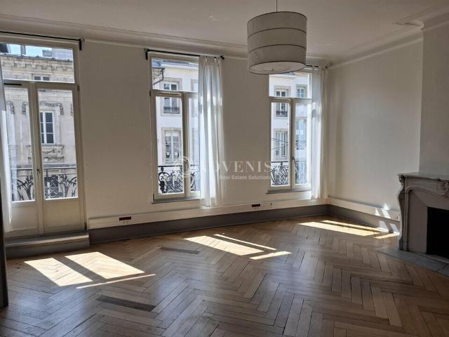 Bureau vente à Nancy