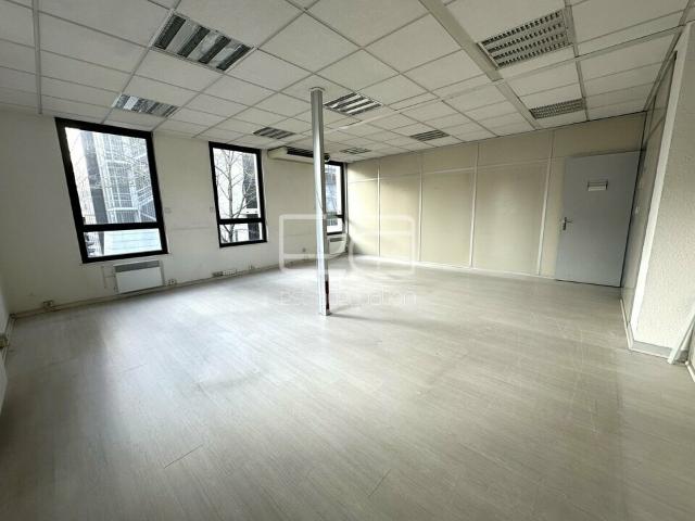 Bureau vente à Saint-Nicolas - Charles III - Ville vieille - Trois Maisons - Léopold, Nancy