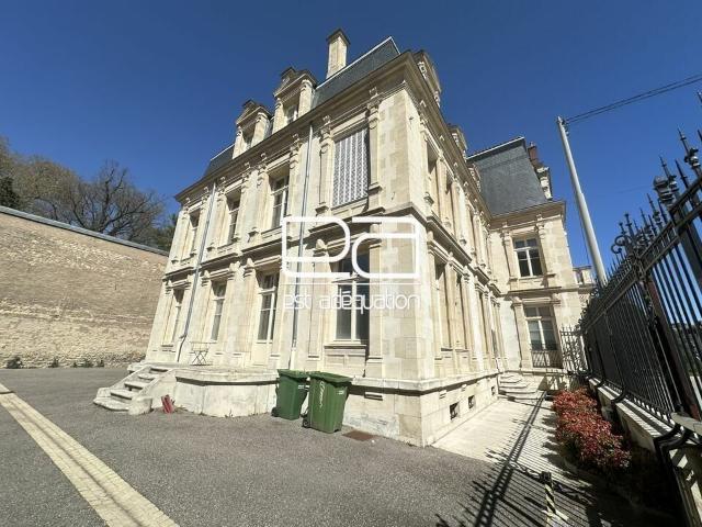 Bureau vente à Saint-Nicolas - Charles III - Ville vieille - Trois Maisons - Léopold, Nancy