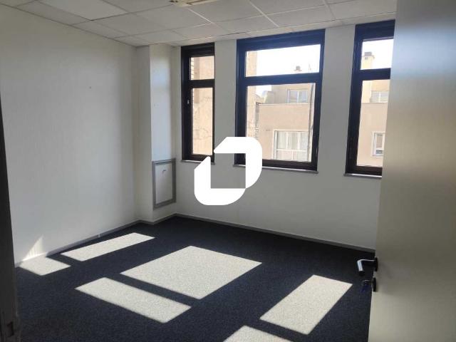 Bureau vente à France métropolitaine, Nanterre