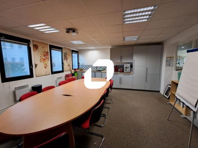 Bureau vente à Nanterre