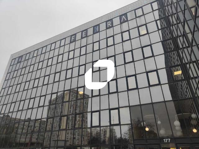 Bureau vente à Nanterre, Quartier du Plateau - Mont-Valérien