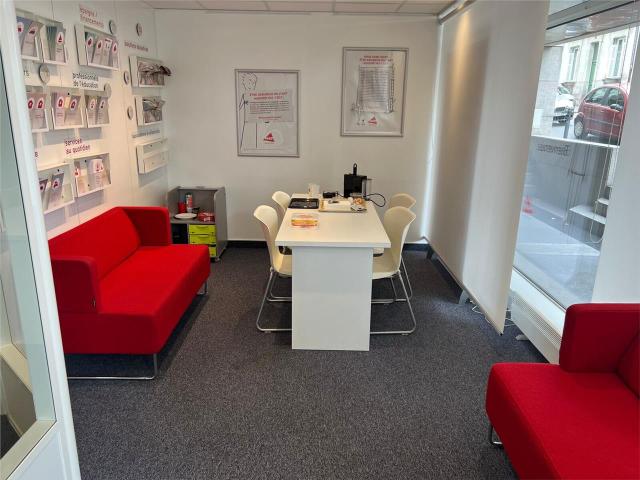 Bureau vente à Nantes
