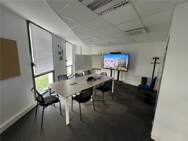 Bureau vente à Nantes