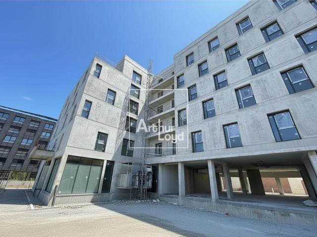 Bureau vente à Grenoble, Gières