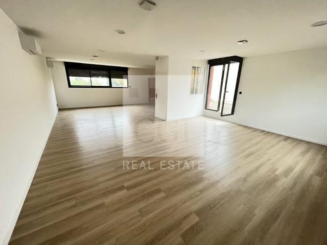 Bureau vente à Lyon, Métropole de Lyon