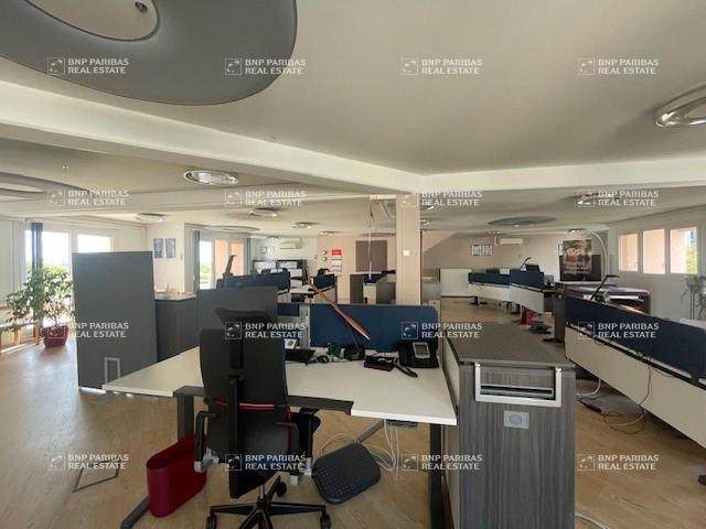 Bureau vente à Orléans