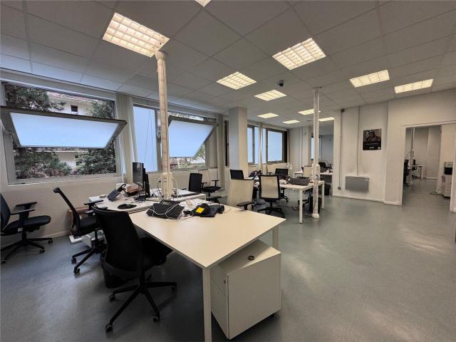Bureau vente à Paris, Île-de-France