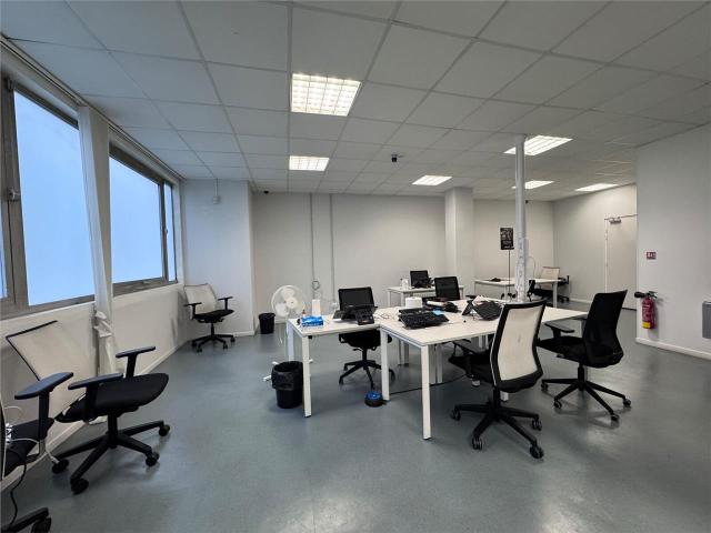 Bureau vente à Paris, Île-de-France