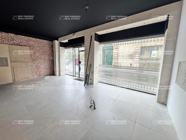 Bureau vente à Paris, Île-de-France