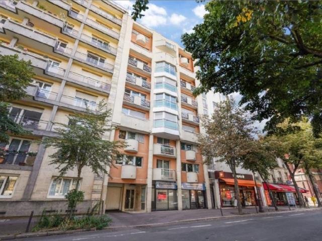 Bureau vente à Paris 15e Arrondissement, Paris