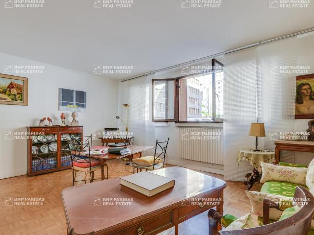 Bureau vente à Paris, Île-de-France