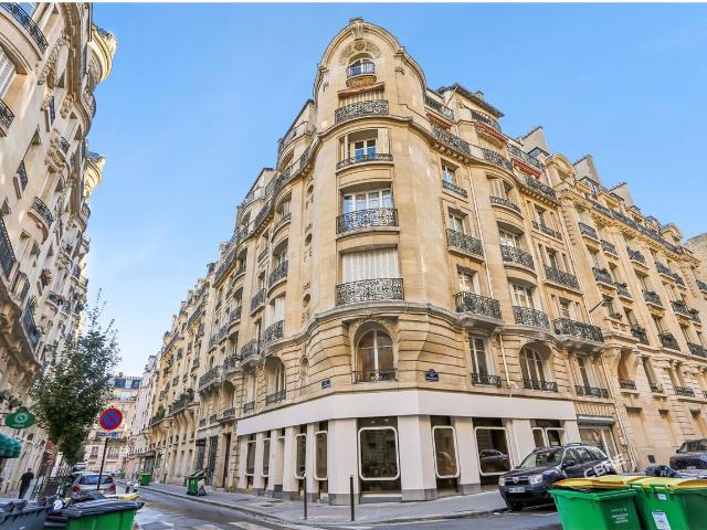 Bureau vente à Paris 17e Arrondissement, Paris