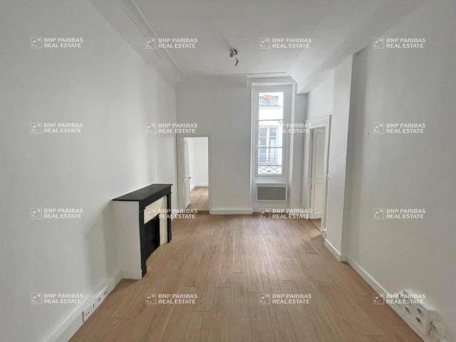 Bureau vente à Paris, Île-de-France