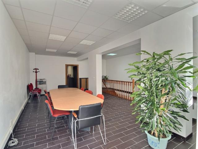 Bureau vente à Paris, Île-de-France