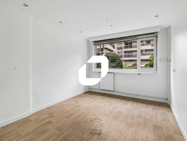 Bureau vente à Paris, Île-de-France