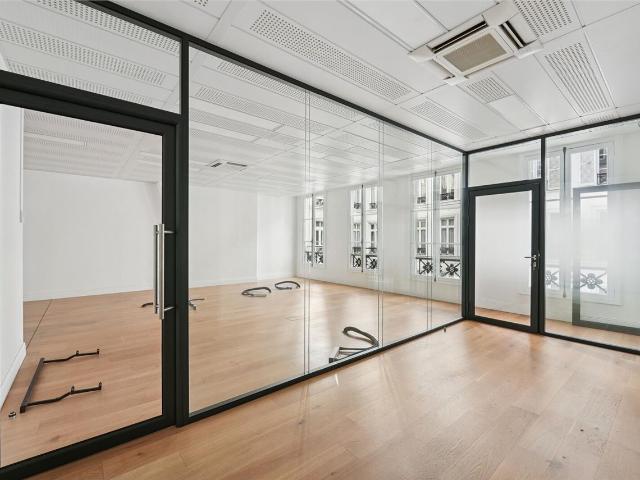 Bureau vente à Paris, Île-de-France