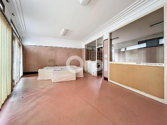 Bureau vente à Périgueux