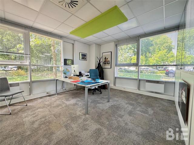 Bureau vente à Bordeaux, Pessac