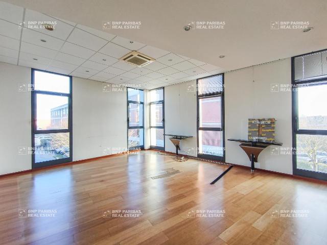 Bureau vente à Rennes, Bretagne