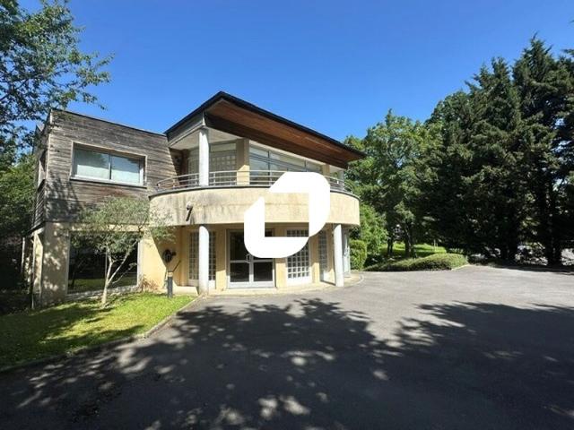 Bureau vente à Sarcelles, Roissy-en-france