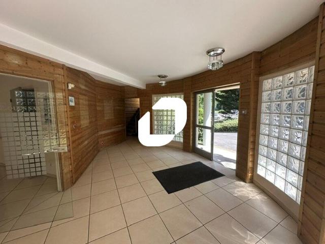 Bureau vente à Sarcelles, Roissy-en-france