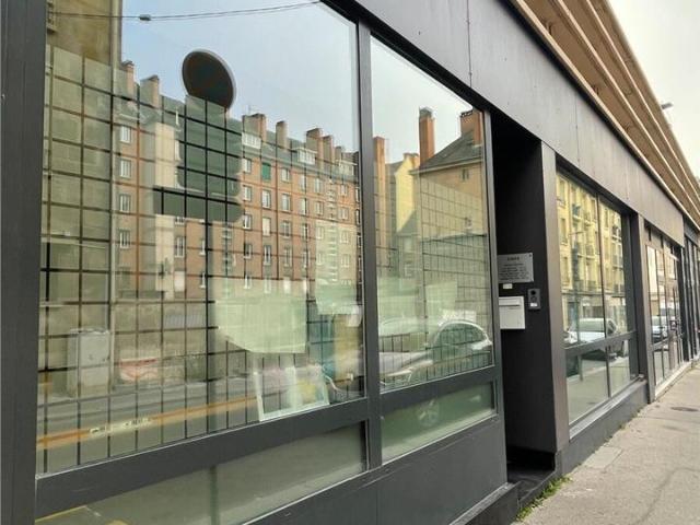 Bureau vente à Rouen, Ruan