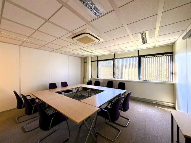 Bureau vente à Palaiseau, Saclay