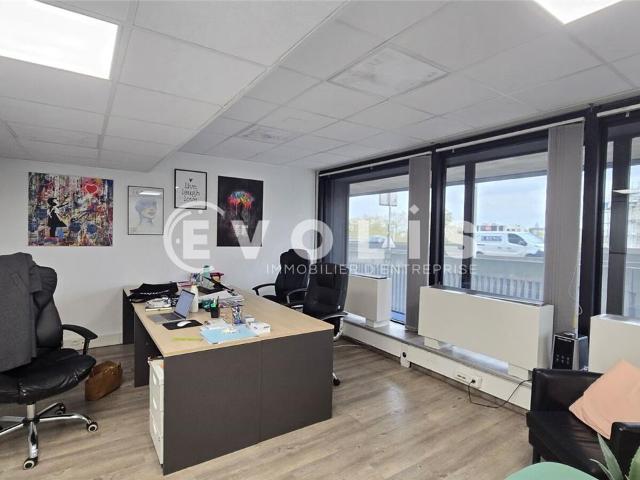 Bureau vente à Nanterre, Saint-cloud
