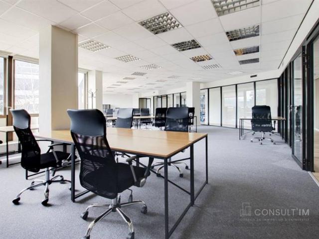 Bureau vente à Nanterre, Saint-cloud