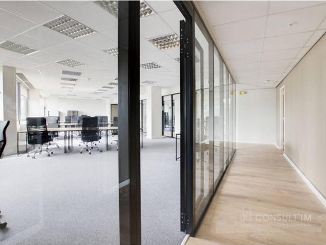 Bureau vente à Nanterre, Saint-cloud