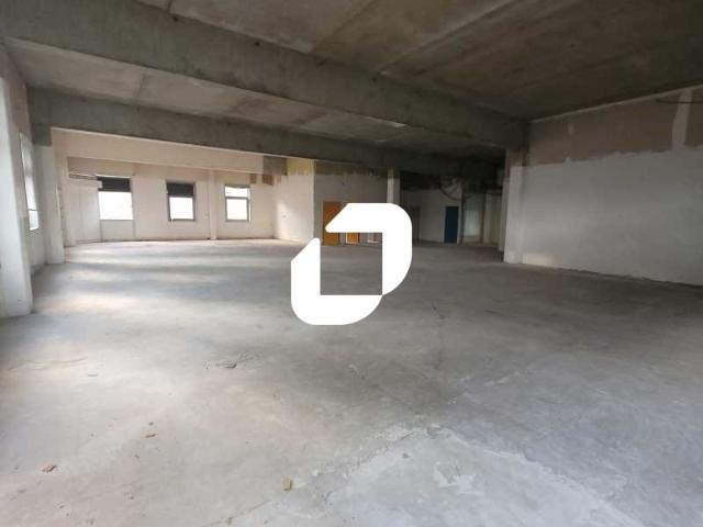Bureau vente à Nanterre, Saint-cloud