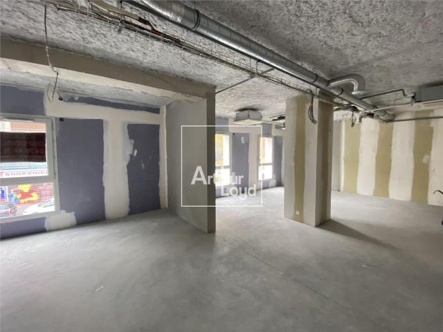 Bureau vente à Grenoble, Saint-martin-d'hères