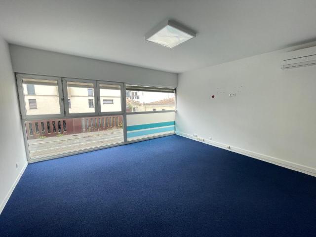 Bureau vente à Bordeaux, Talence