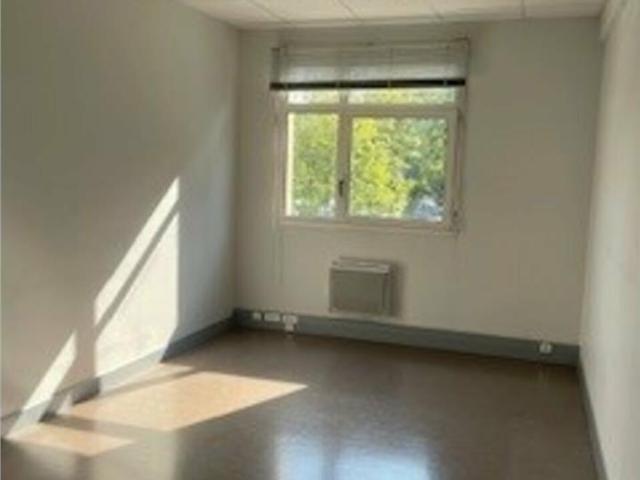 Bureau vente à Vannes, Bretagne
