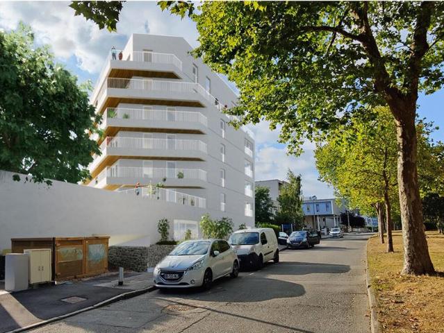Bureau vente à Vannes, Bretagne